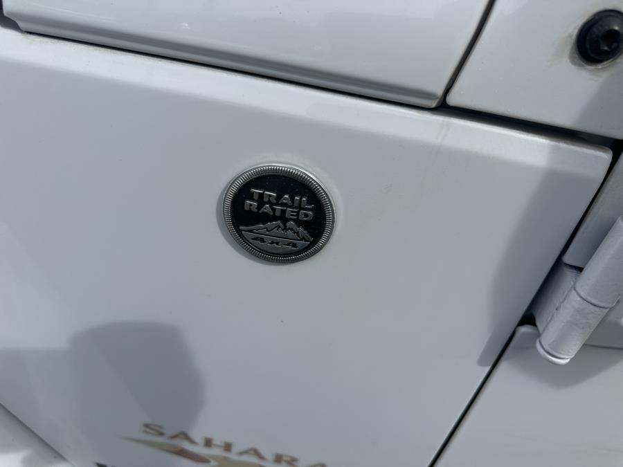 2015 Jeep Wrangler Unlimited 4WD 4dr Sahara photo