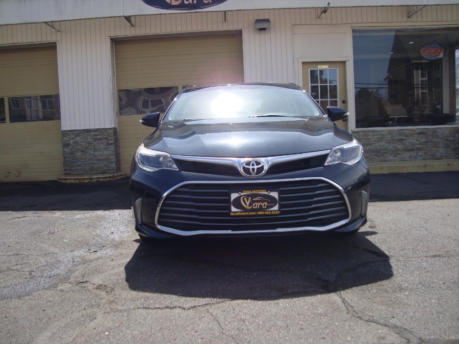 2016 Toyota Avalon 4dr Sdn XLE Premium (Natl) photo