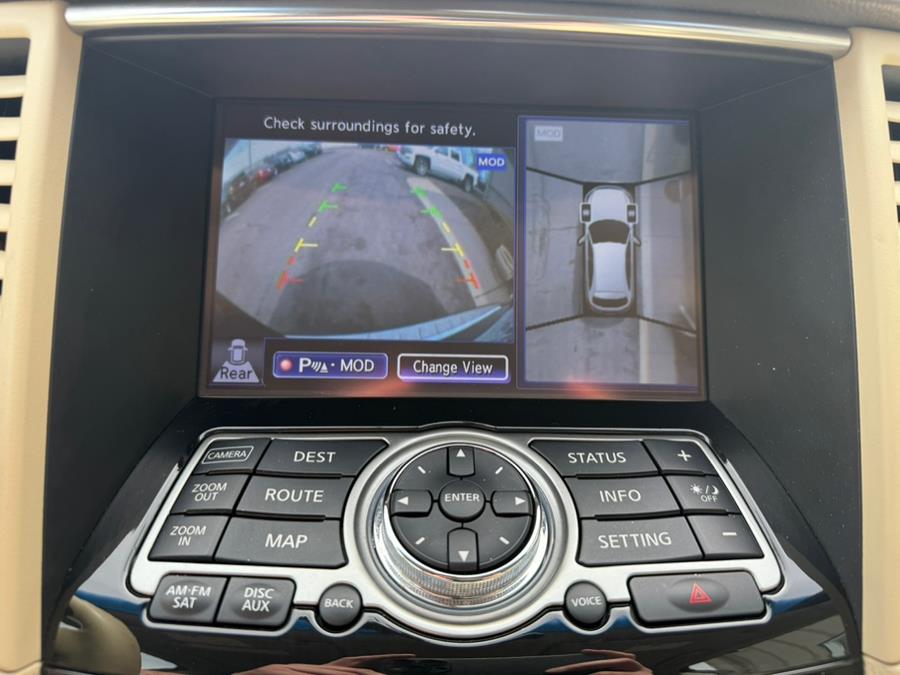 2016 Infiniti QX70 AWD 4dr photo