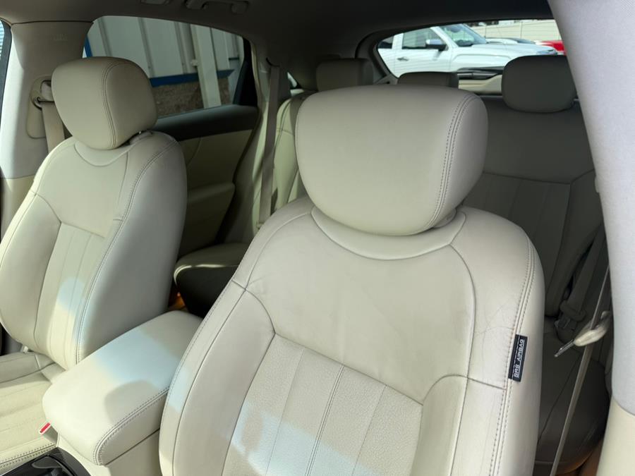 2016 Infiniti QX70 AWD 4dr photo