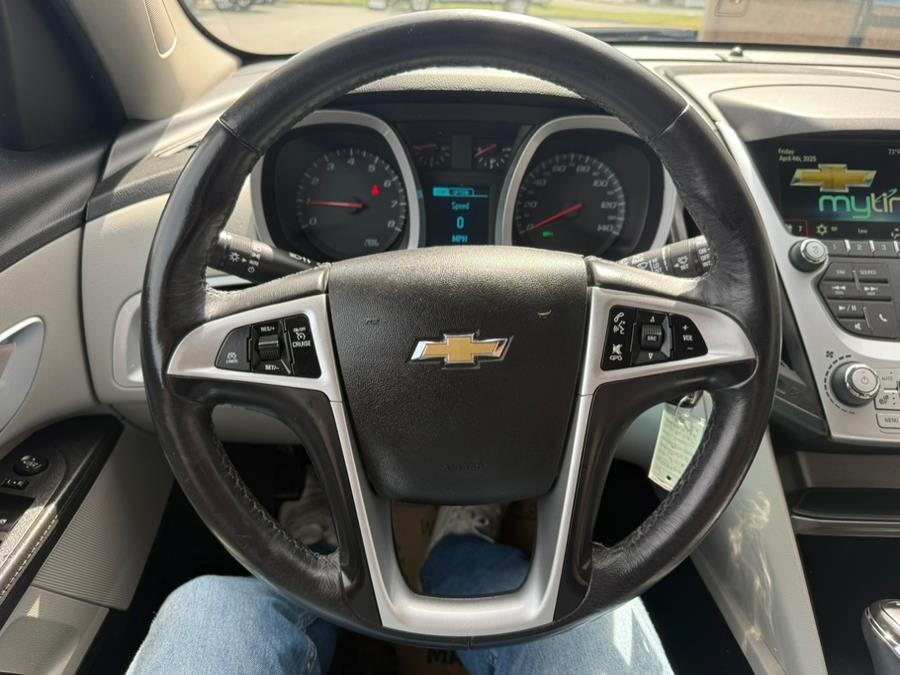 2016 Chevrolet Equinox FWD 4dr LT photo