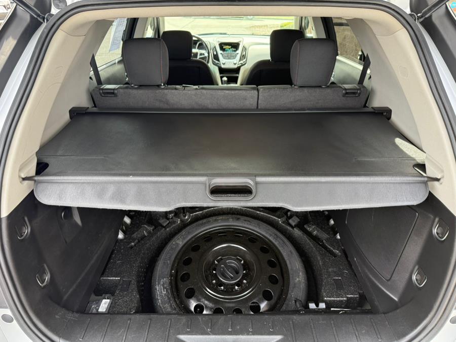 2016 Chevrolet Equinox FWD 4dr LT photo
