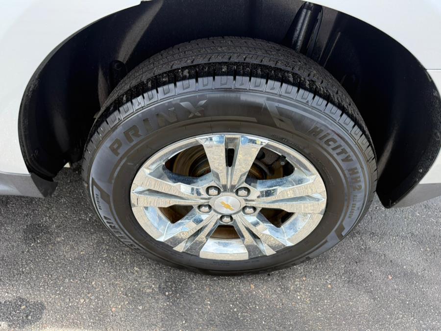 2016 Chevrolet Equinox FWD 4dr LT photo