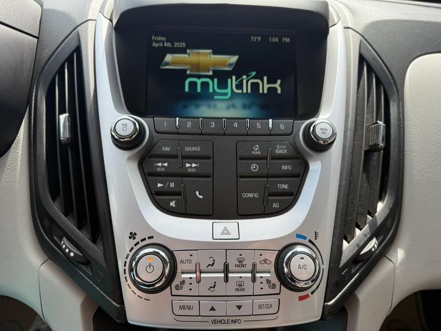 2016 Chevrolet Equinox FWD 4dr LT photo