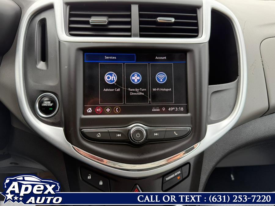 2020 Chevrolet Sonic 5dr HB LT w/1FL photo