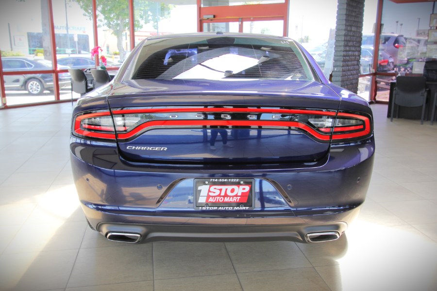 2015 Dodge Charger 4dr Sdn SE RWD photo