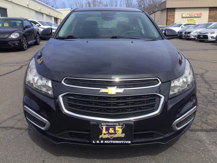 2015 Chevrolet Cruze 4dr Sdn Auto 1LT photo
