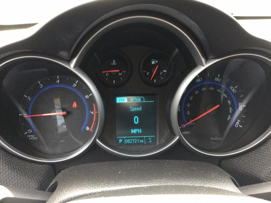 2015 Chevrolet Cruze 4dr Sdn Auto 1LT photo