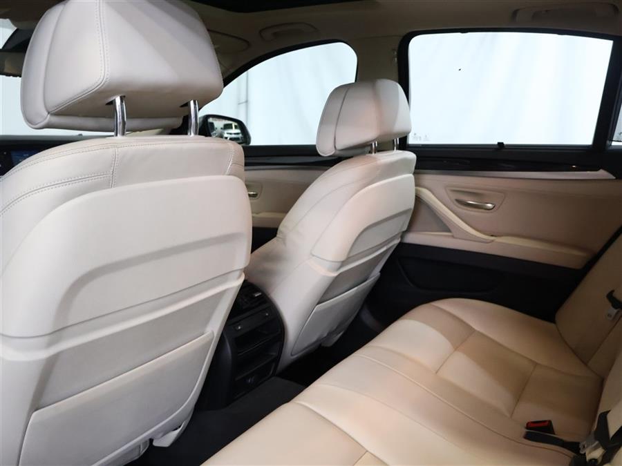 2016 BMW 5-Series 535 XI photo
