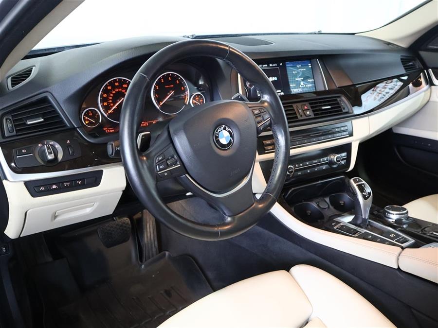 2016 BMW 5-Series 535 XI photo