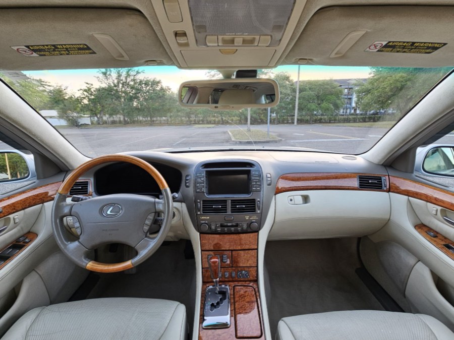 2005 Lexus LS 430 photo