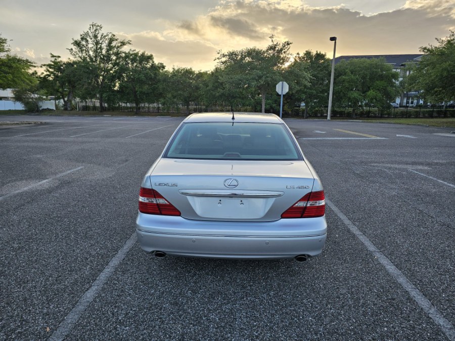 2005 Lexus LS 430 photo