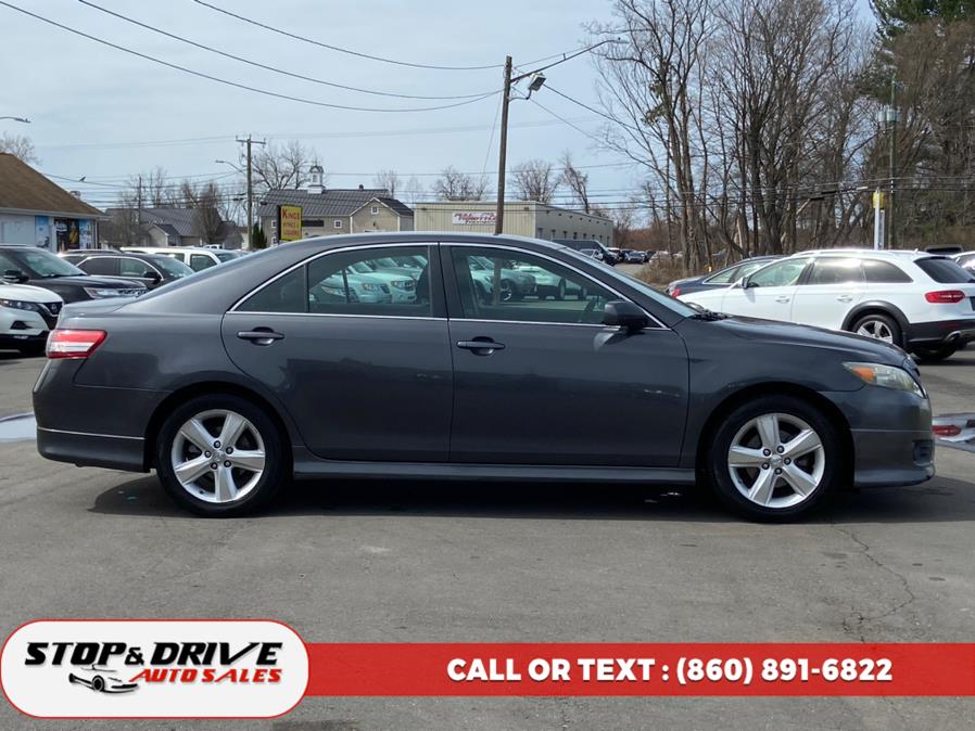 2011 Toyota Camry photo
