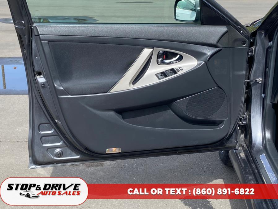 2011 Toyota Camry photo