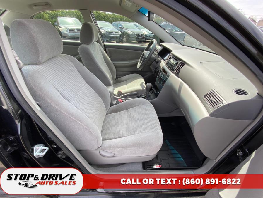 2007 Toyota Corolla CE photo