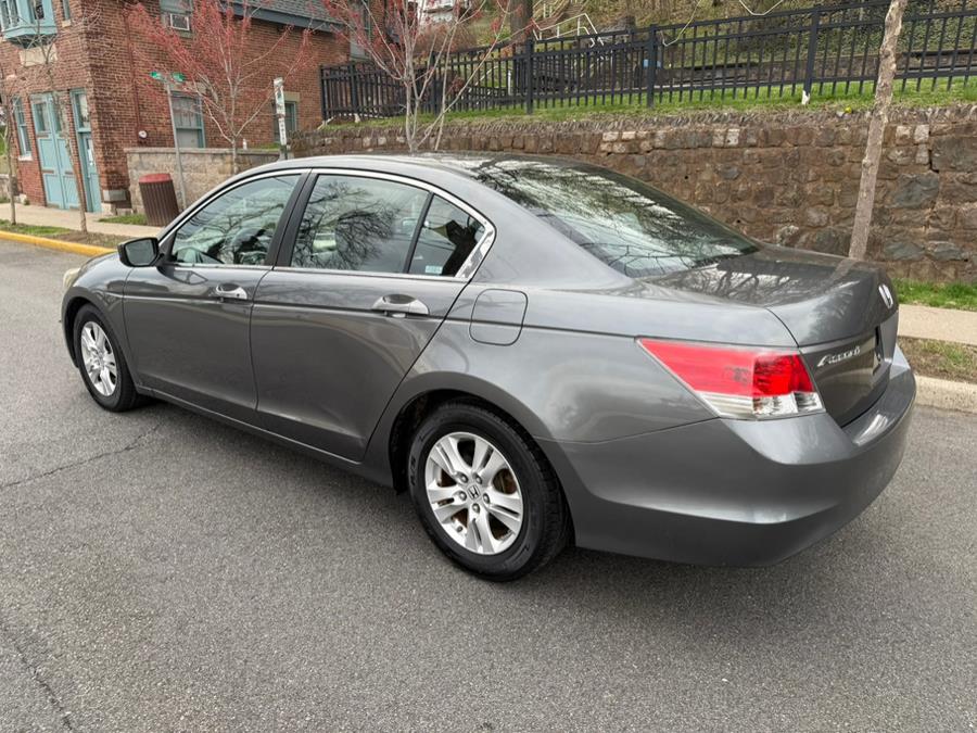 2009 Honda Accord LX-P photo