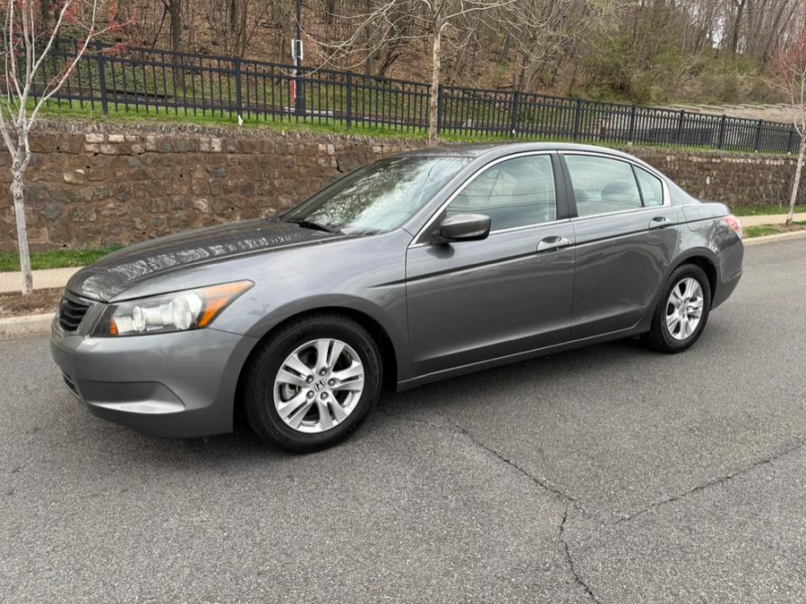 2009 Honda Accord LX-P photo