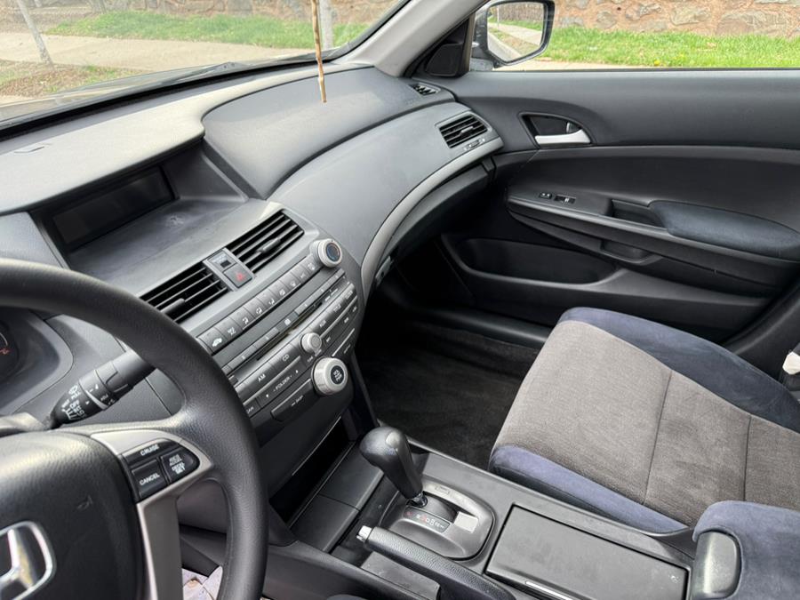2009 Honda Accord LX-P photo