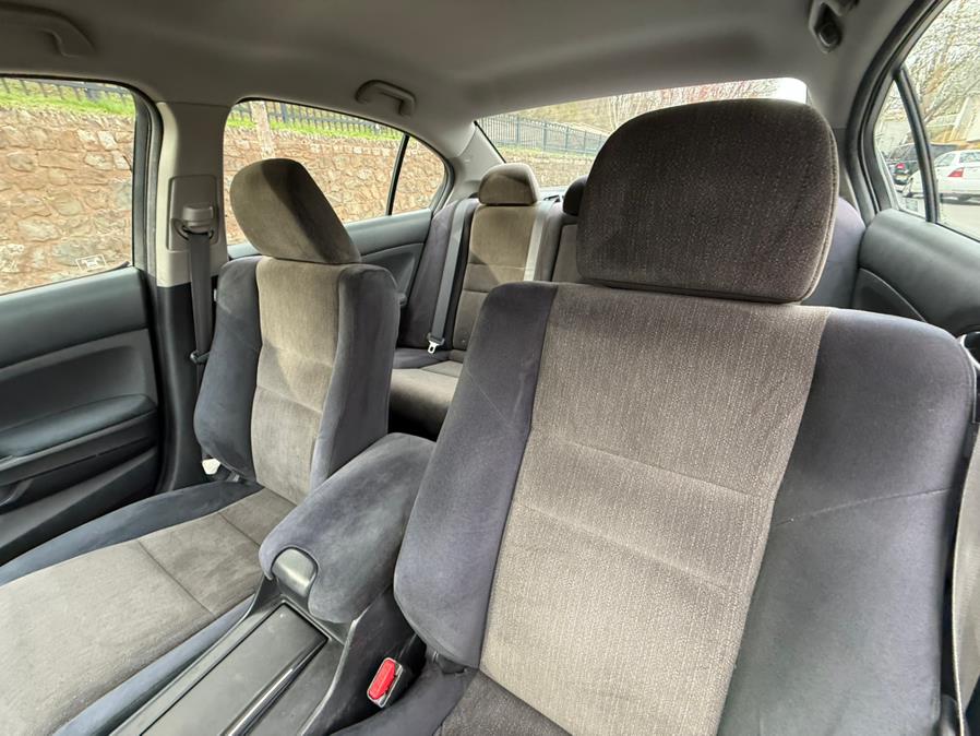 2009 Honda Accord LX-P photo