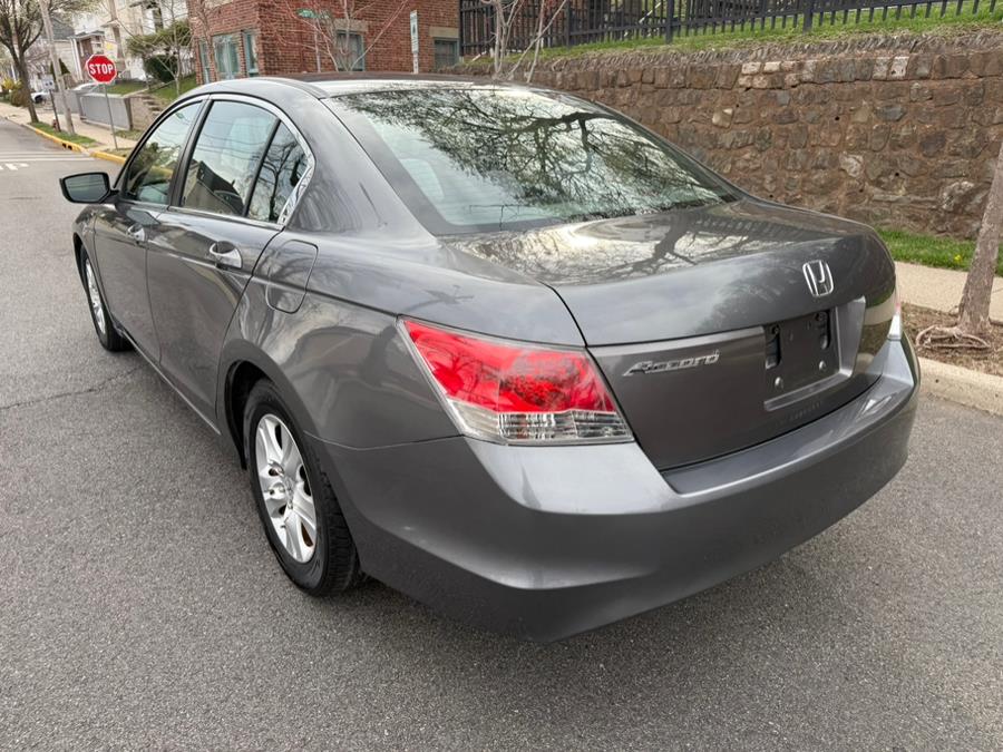 2009 Honda Accord LX-P photo