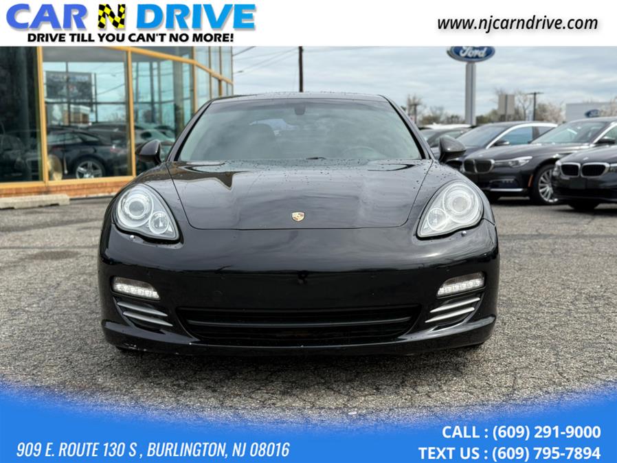2011 Porsche Panamera 4S photo