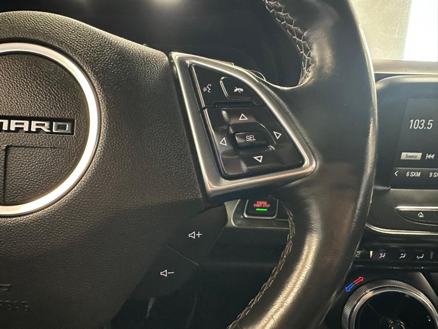 2017 Chevrolet Camaro 2dr Cpe 1LT photo