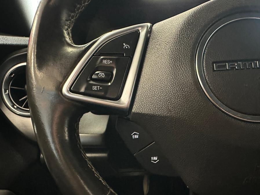 2017 Chevrolet Camaro 2dr Cpe 1LT photo