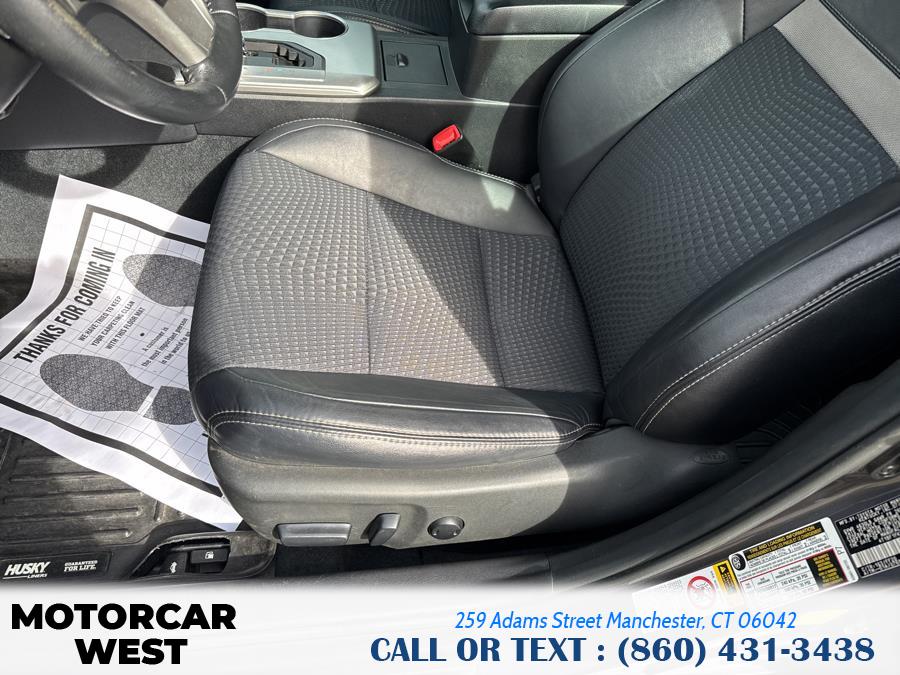 2013 Toyota Camry L photo