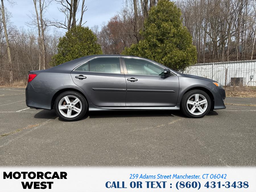 2013 Toyota Camry L photo