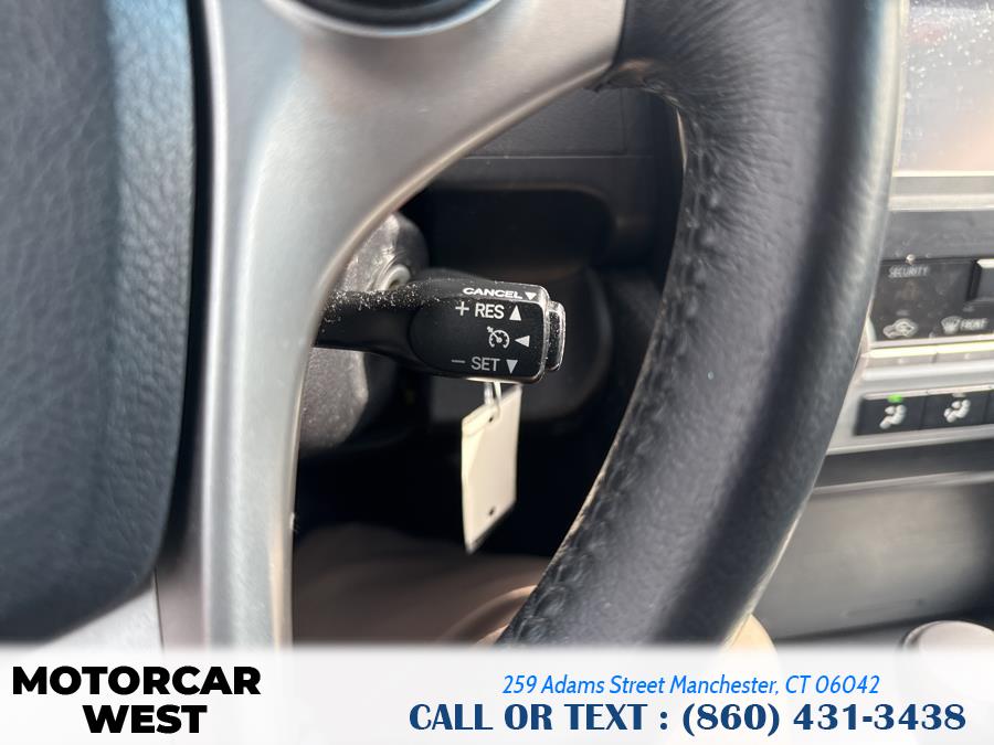 2013 Toyota Camry L photo