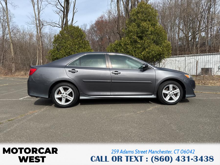2013 Toyota Camry L photo
