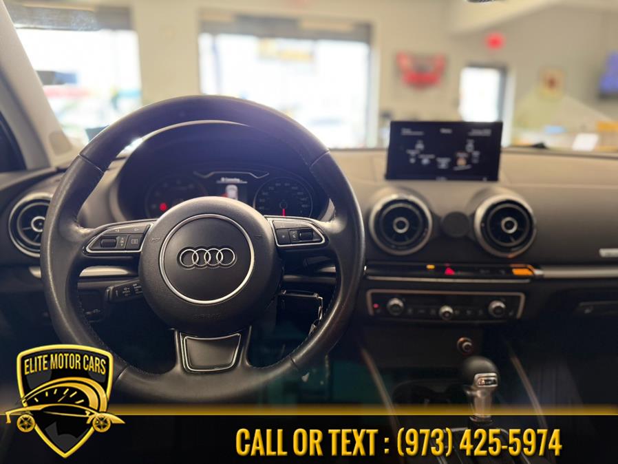 2016 Audi A3 4dr Sdn quattro 2.0T Premium photo