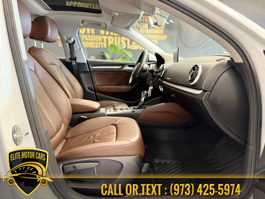 2016 Audi A3 4dr Sdn quattro 2.0T Premium photo