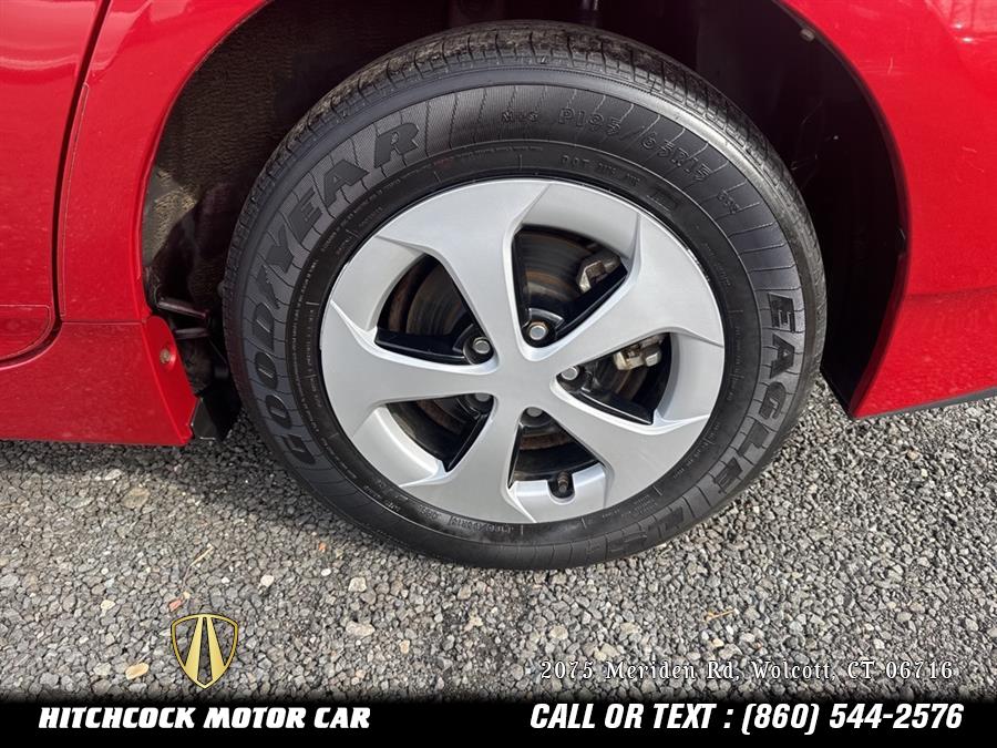 2012 Toyota Prius Two photo