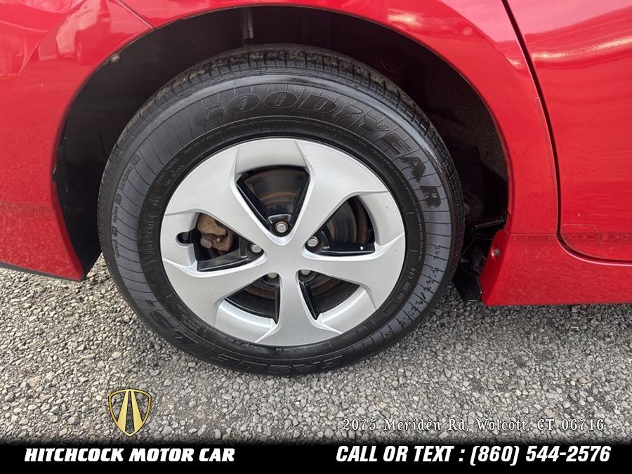 2012 Toyota Prius Two photo