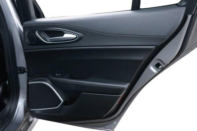 2020 Alfa Romeo Giulia photo