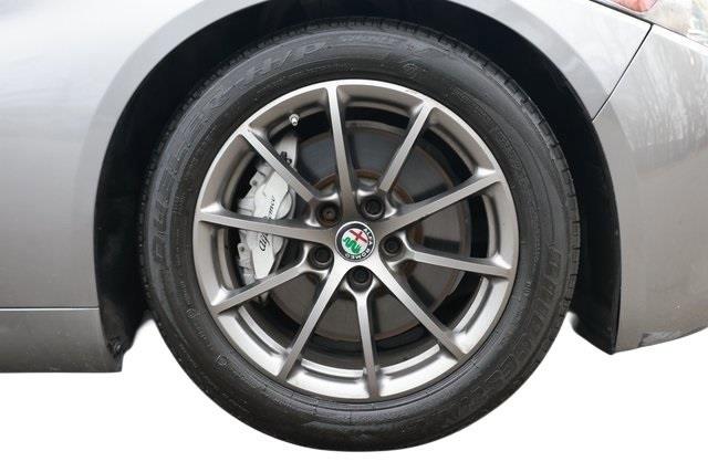 2020 Alfa Romeo Giulia photo