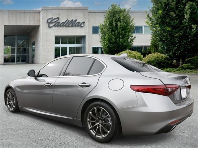 2020 Alfa Romeo Giulia photo