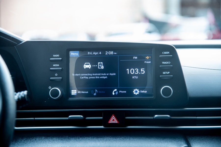 2021 Hyundai Elantra SE IVT *Ltd Avail* photo