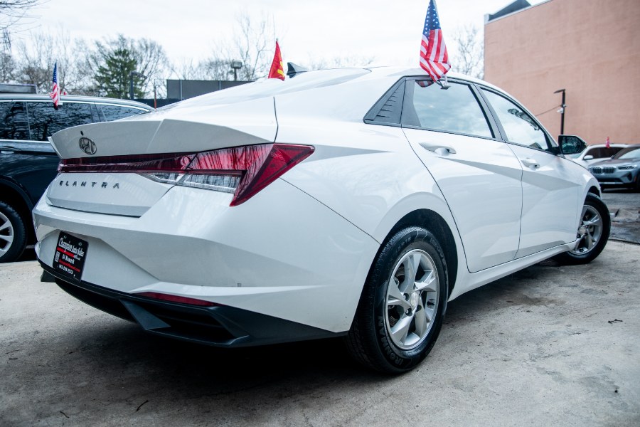 2021 Hyundai Elantra SE IVT *Ltd Avail* photo