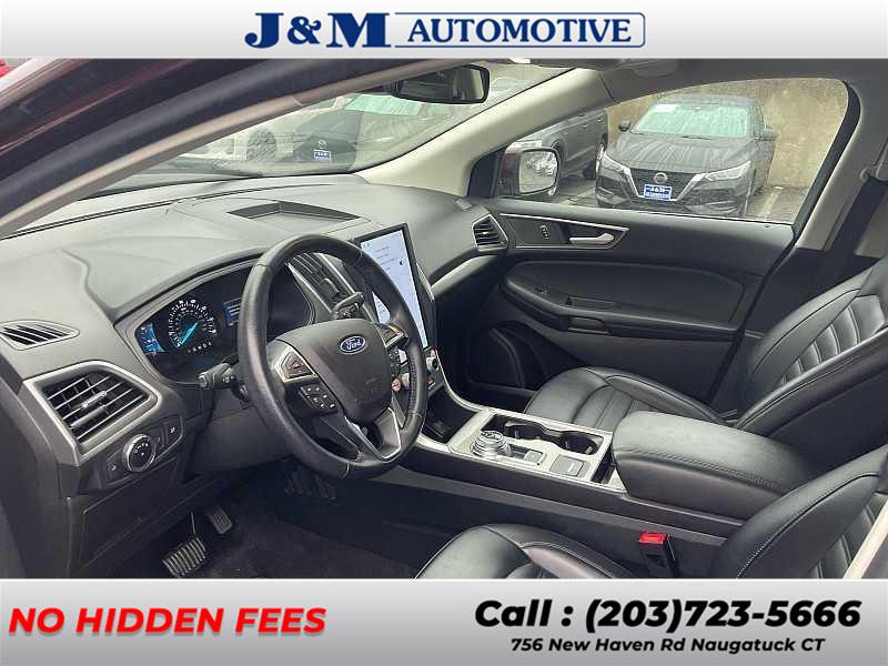 2023 Ford Edge SEL photo