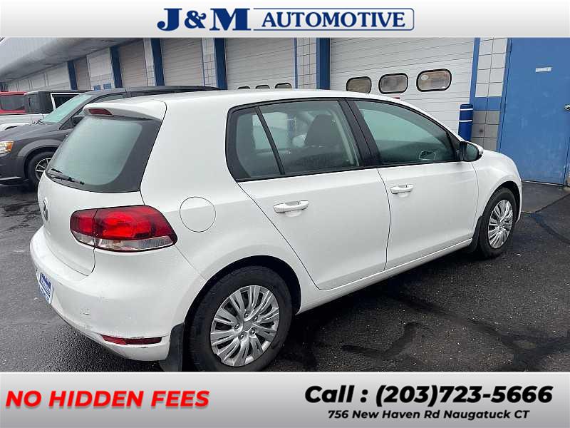 2010 Volkswagen Golf Base PZEV photo