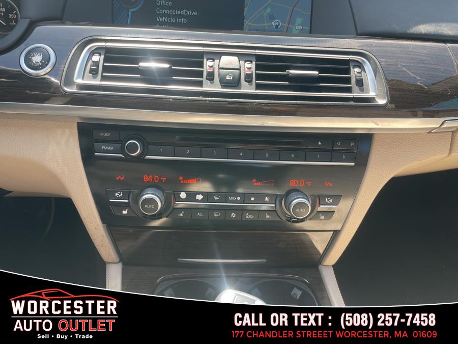 2011 BMW MDX ActiveHybrid 750Li photo