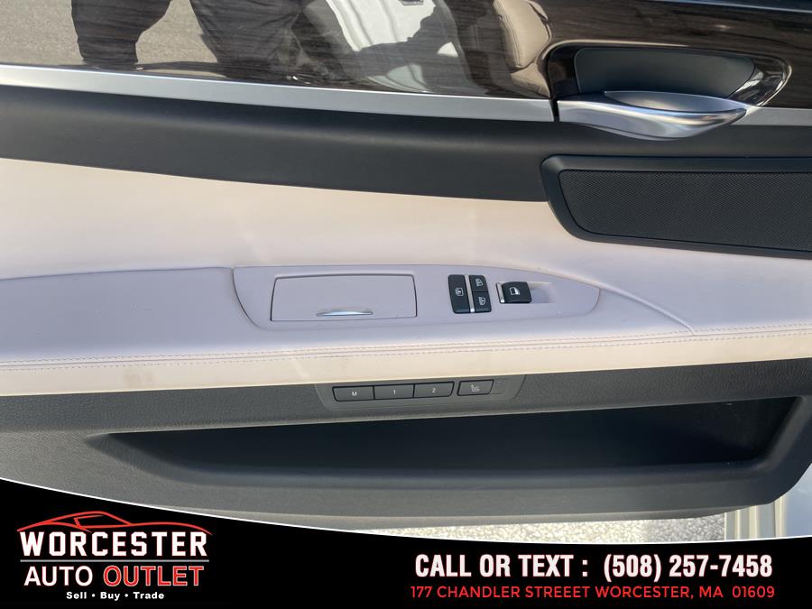 2011 BMW MDX ActiveHybrid 750Li photo