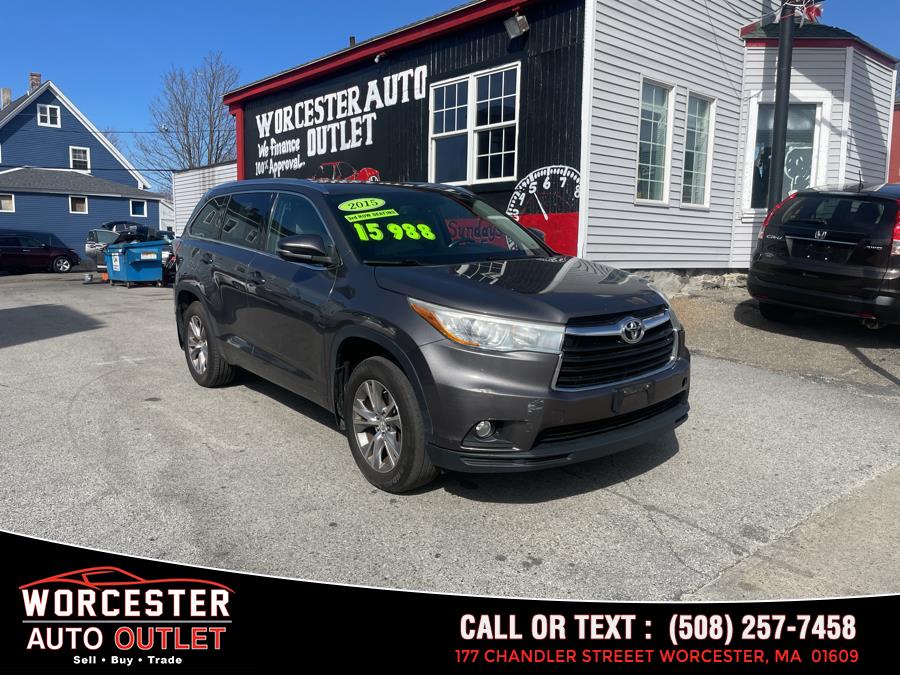 2015 Toyota Highlander AWD 4dr V6 XLE (Natl) photo