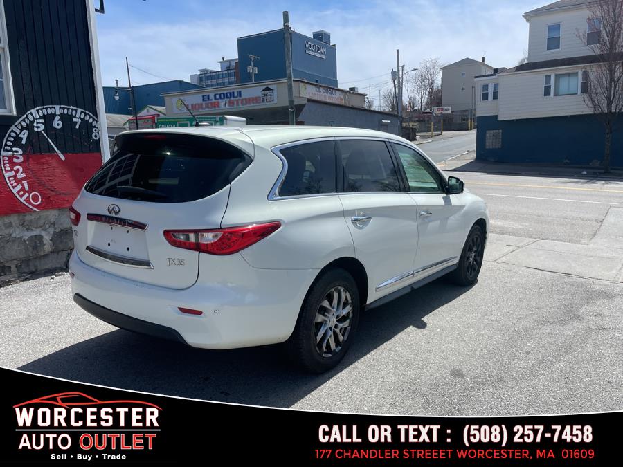 2013 Infiniti JX35 photo