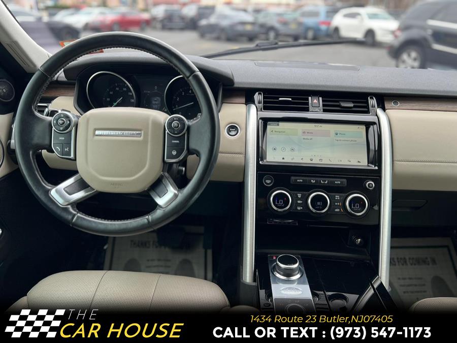 2017 Land Rover Discovery HSE V6 Supercharged photo