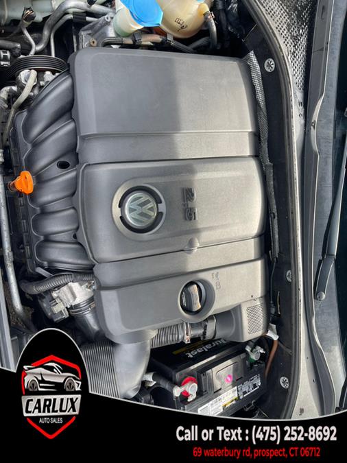 2013 Volkswagen Passat SE PZEV photo