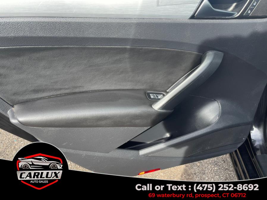 2013 Volkswagen Passat SE PZEV photo
