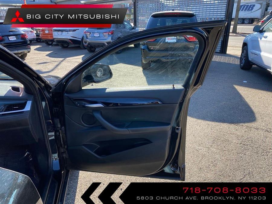 2022 BMW X2 sDrive28i photo